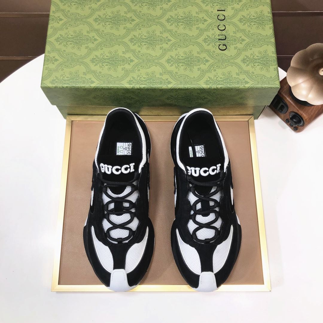 Gucci Low Shoes